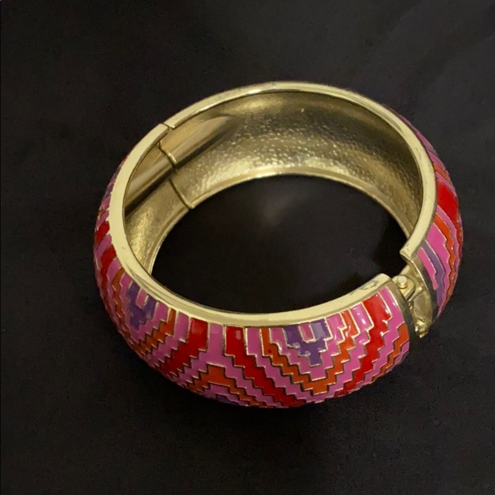 Multi colored bracelet